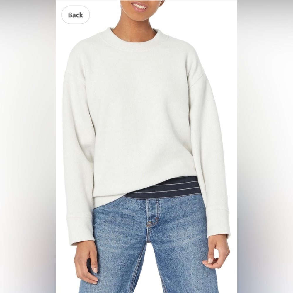 NWT:Vince Women's Long Sleeve Pullover sweater